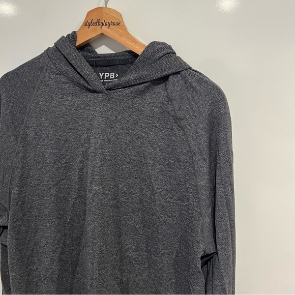 Abercrombie & Fitch YPB Hooded Sweatshirt - Picture 5 of 5